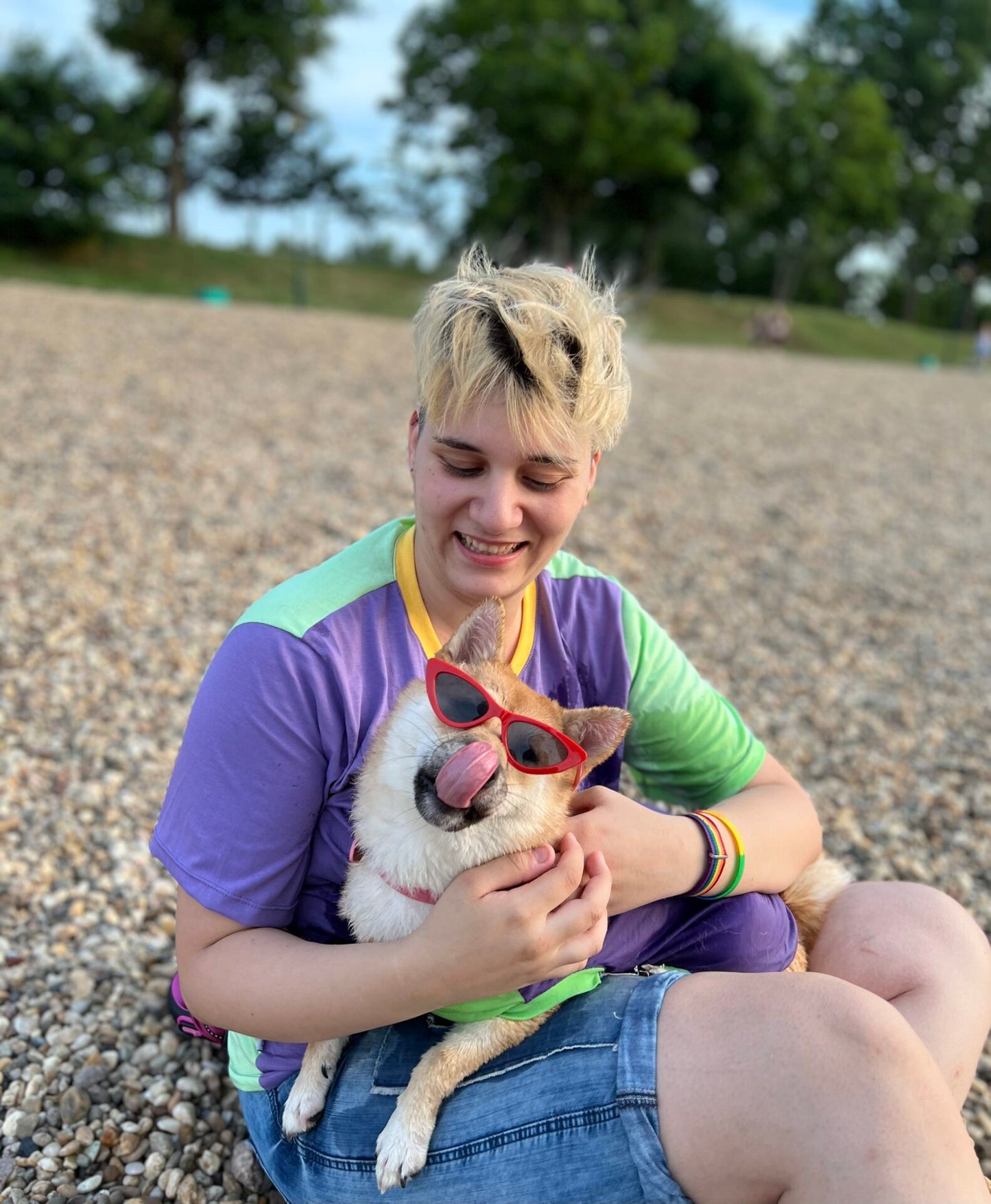 Bubblegum ice cream - doggo